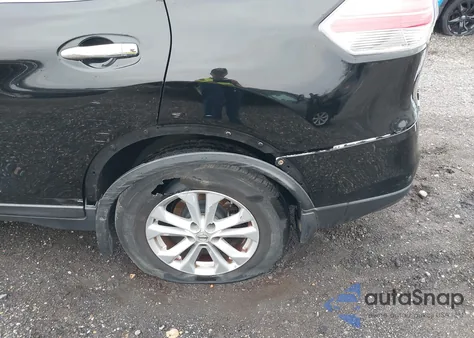 2015 Nissan Rogue Sv z USA, uszkodzony, nr VIN KNMAT2MT7FP582805